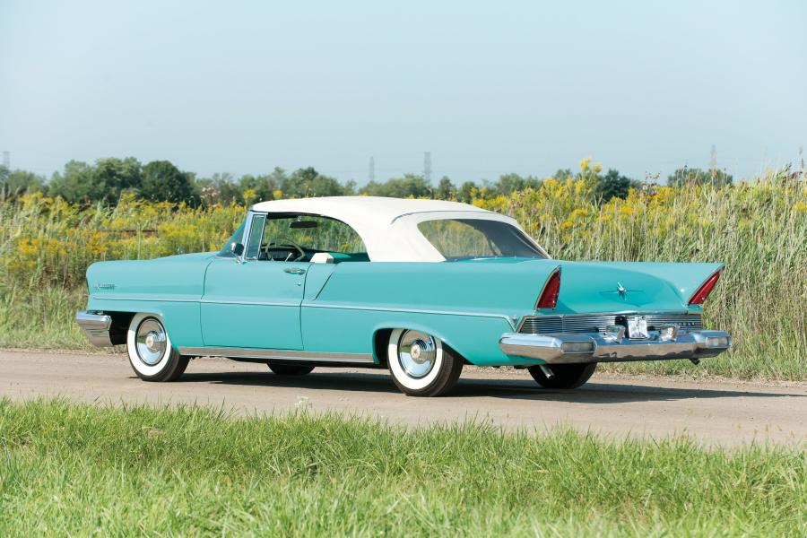 Lincoln Premiere Convertible 1957 года  (фото 23 из 38)